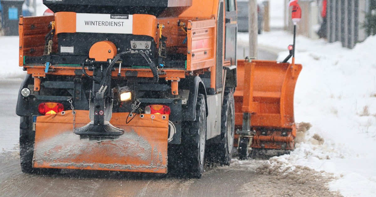 Dlaczego ulice posypuje się solą?