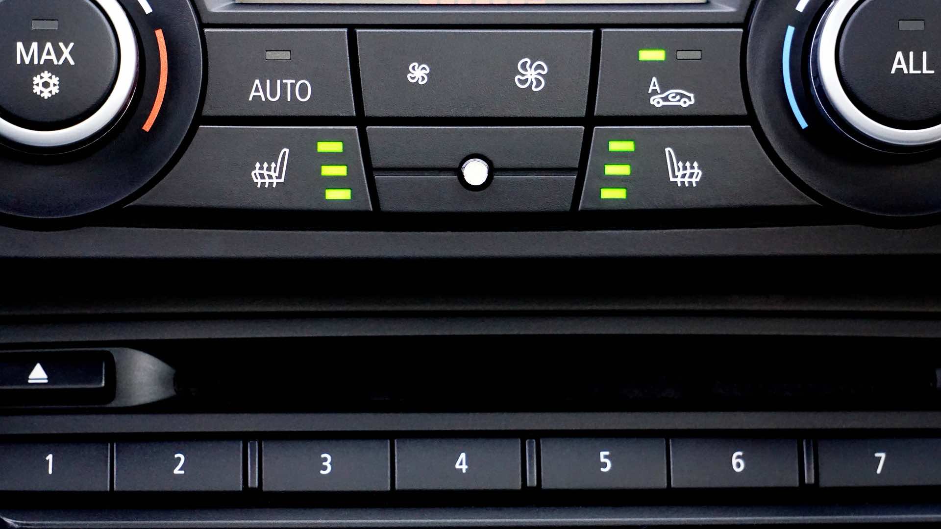 Większość z nas korzysta z trybu AUTO w klimatyzacji w niewłaściwy sposób