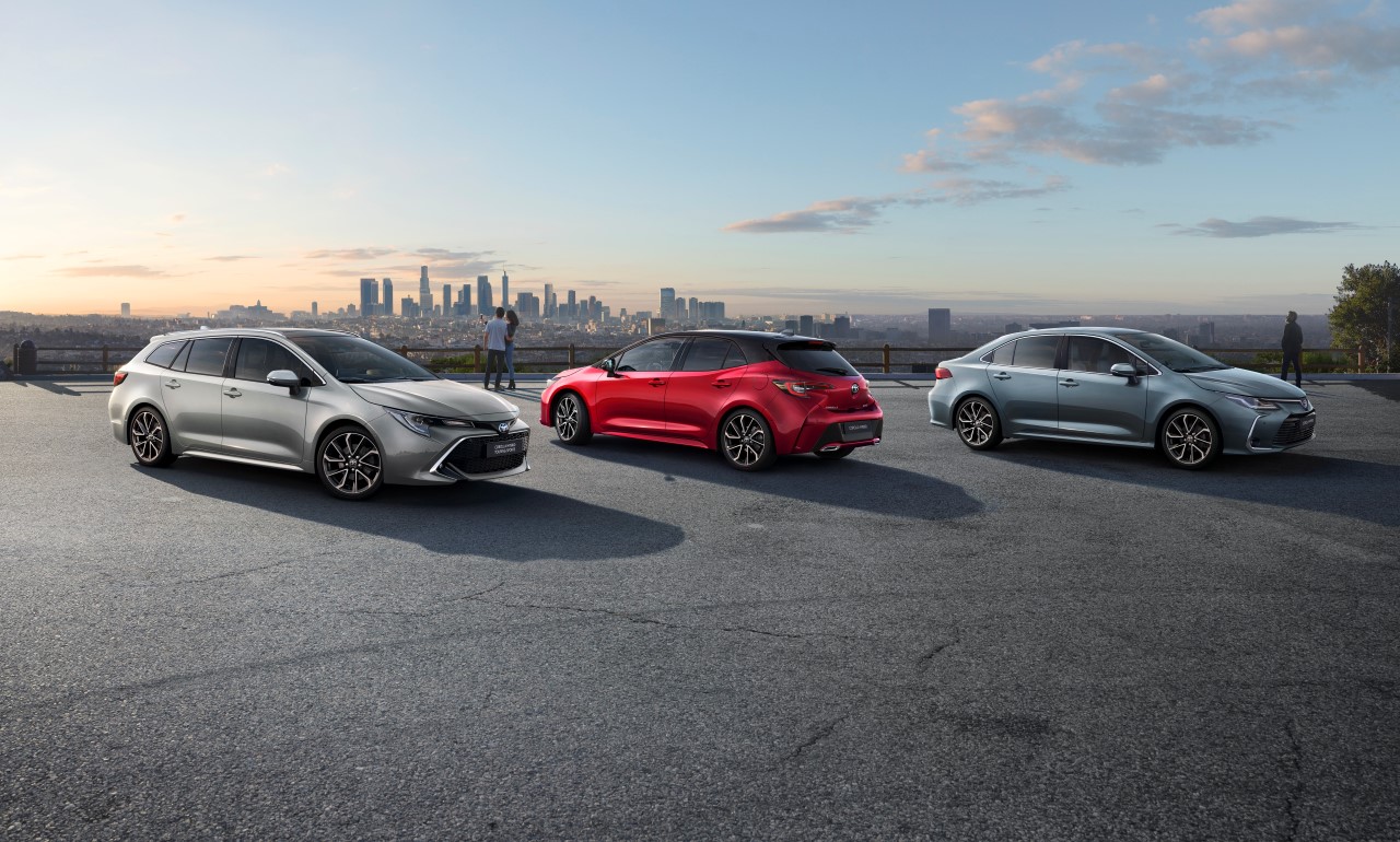 Toyota sprzedała na świecie ponad 20 milionów zelektryfikowanych samochodów 