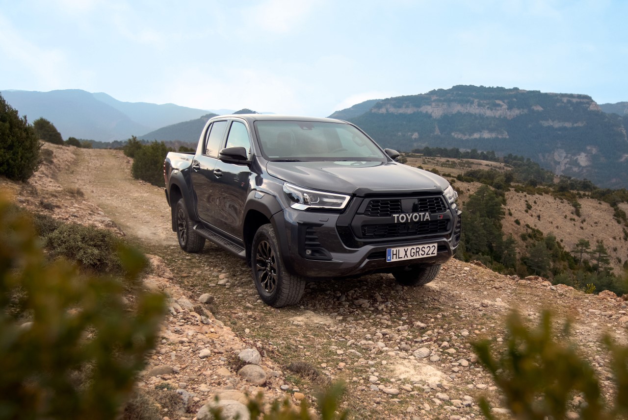 Land Cruiser i Hilux 2023 kompatybilne z uwodornionym olejem roślinnym HVO100 