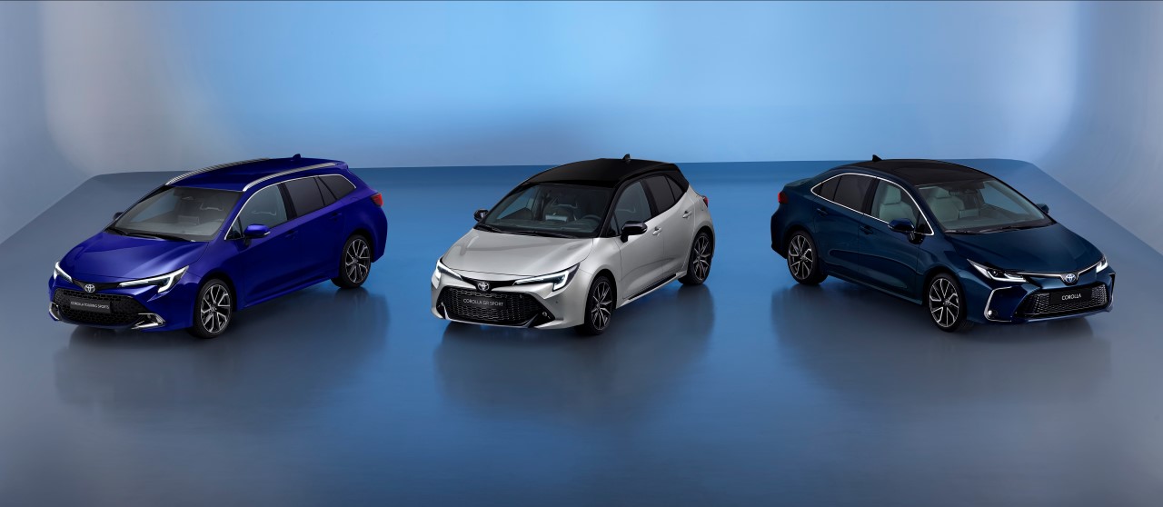 Nowości w gamie Toyoty w 2023 roku. Premiery Corolli Hybrid i Priusa Plug-in Hybrid, nowe ekologiczne napędy i zaawansowane wyposażenie